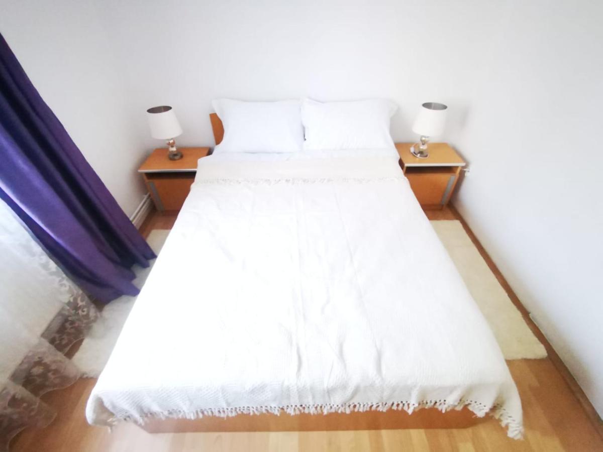 Bright And Cozy Apartment! Cluj Napoca Bagian luar foto
